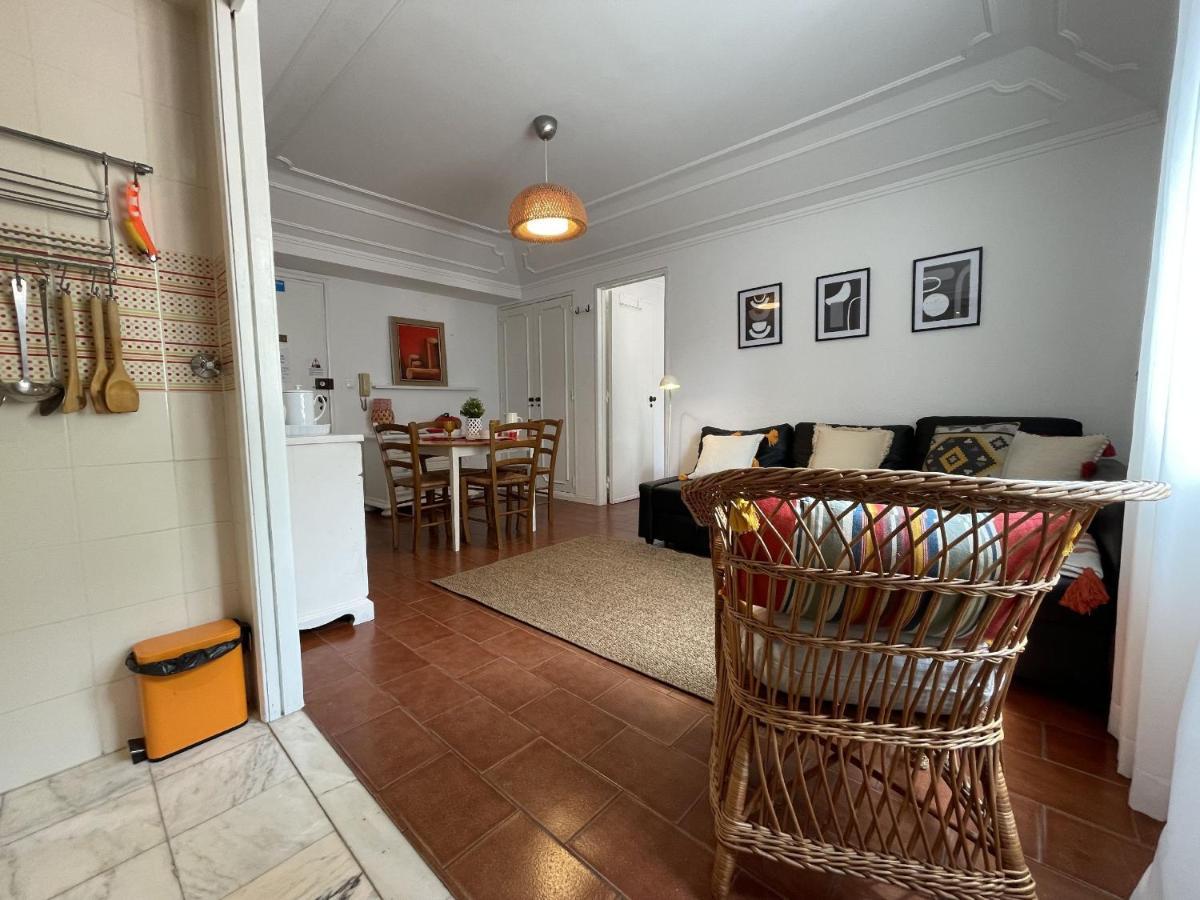 Ribeira Beach Apartment In Кашкайш Екстер'єр фото